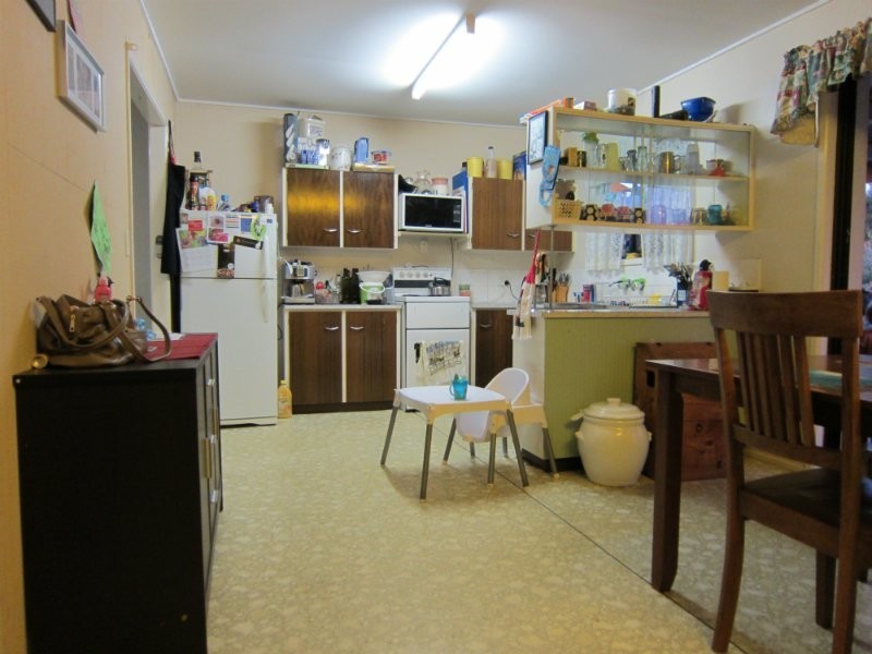 5 Ironbark Crescent, Raceview QLD 4305