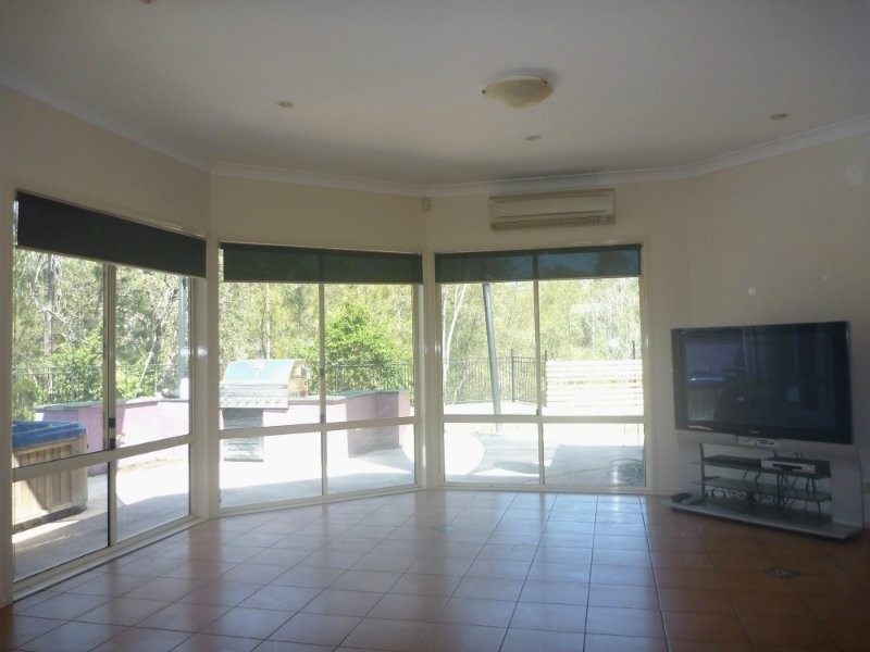 5 Kelso Close, Yamanto QLD 4305