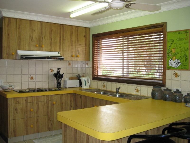 35 Queen Street, Blackstone QLD 4304