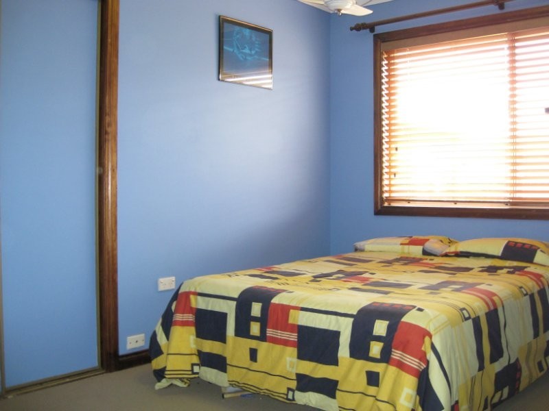 35 Queen Street, Blackstone QLD 4304