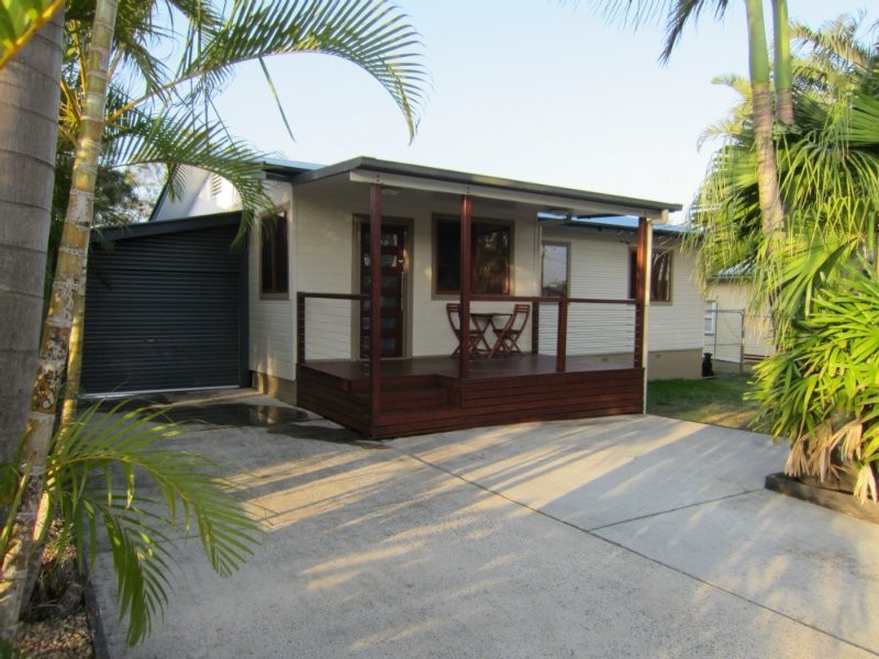 10 Edgar Street, Eastern Heights QLD 4305