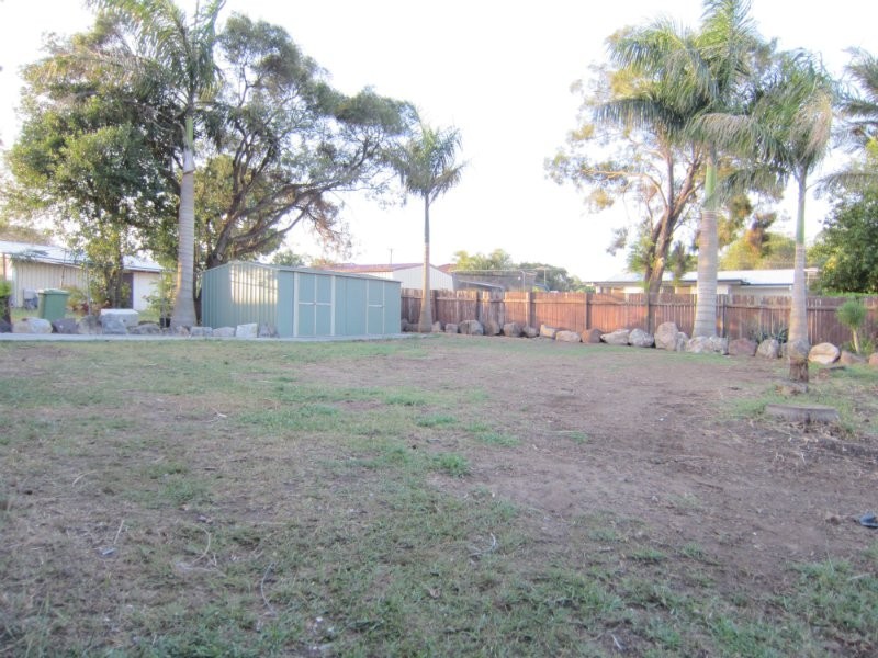 10 Edgar Street, Eastern Heights QLD 4305