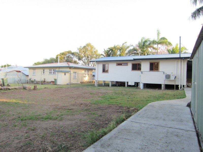 10 Edgar Street, Eastern Heights QLD 4305
