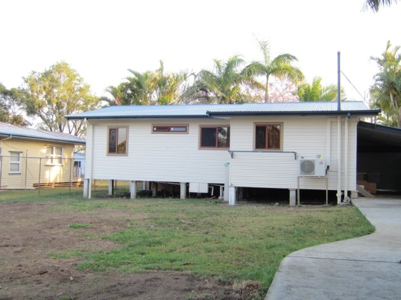 10 Edgar Street, Eastern Heights QLD 4305