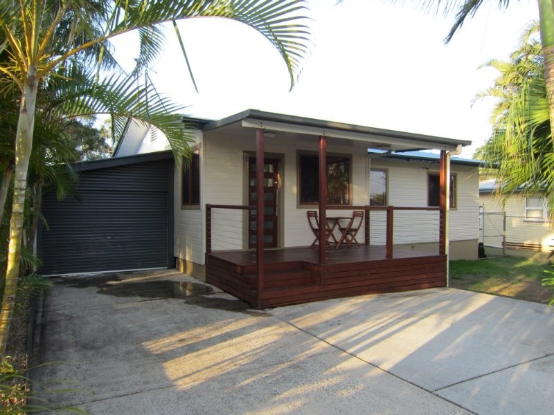 10 Edgar Street, Eastern Heights QLD 4305