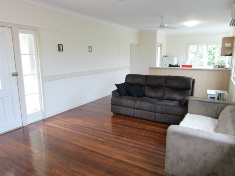 17 Marginson Street, Leichhardt QLD 4305