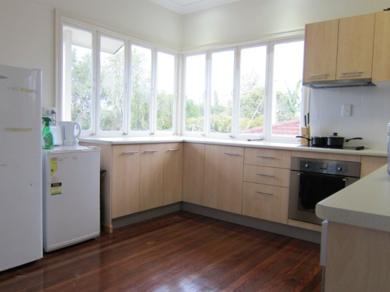 17 Marginson Street, Leichhardt QLD 4305