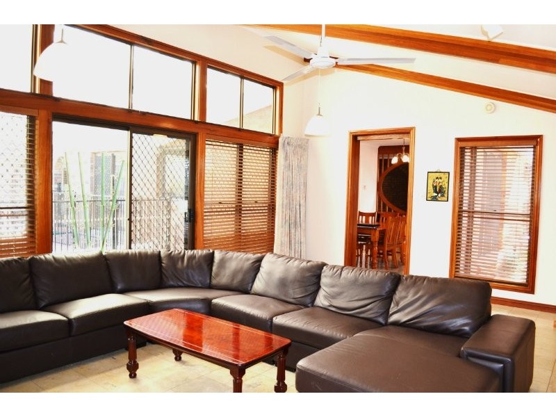 18 Gregory Street, Wulkuraka QLD 4305