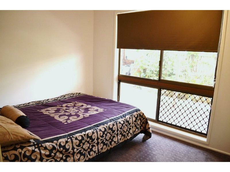 18 Gregory Street, Wulkuraka QLD 4305