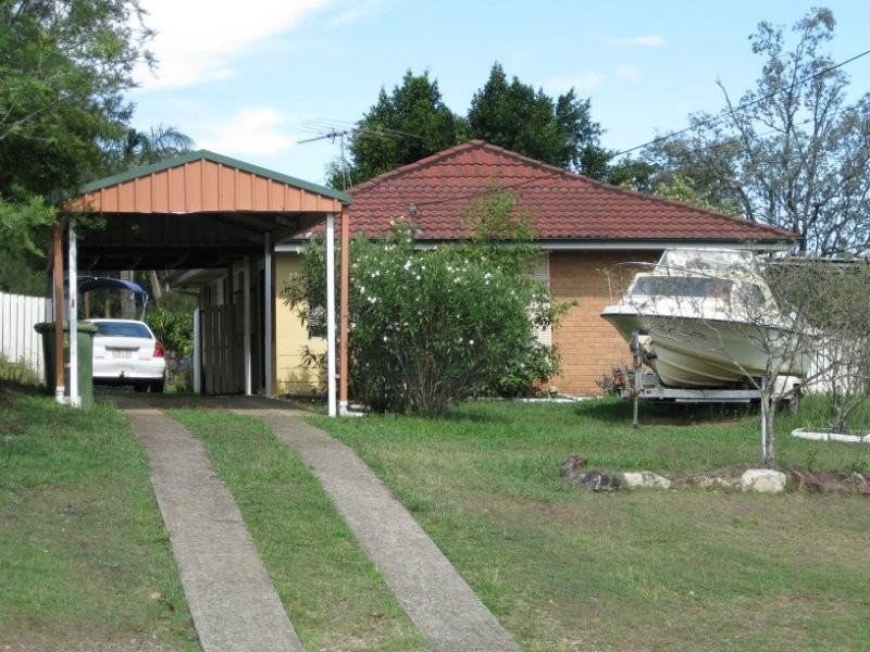 7 Broad Street, Brassall QLD 4305