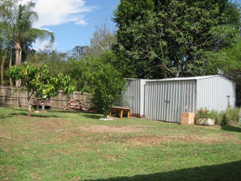 7 Broad Street, Brassall QLD 4305