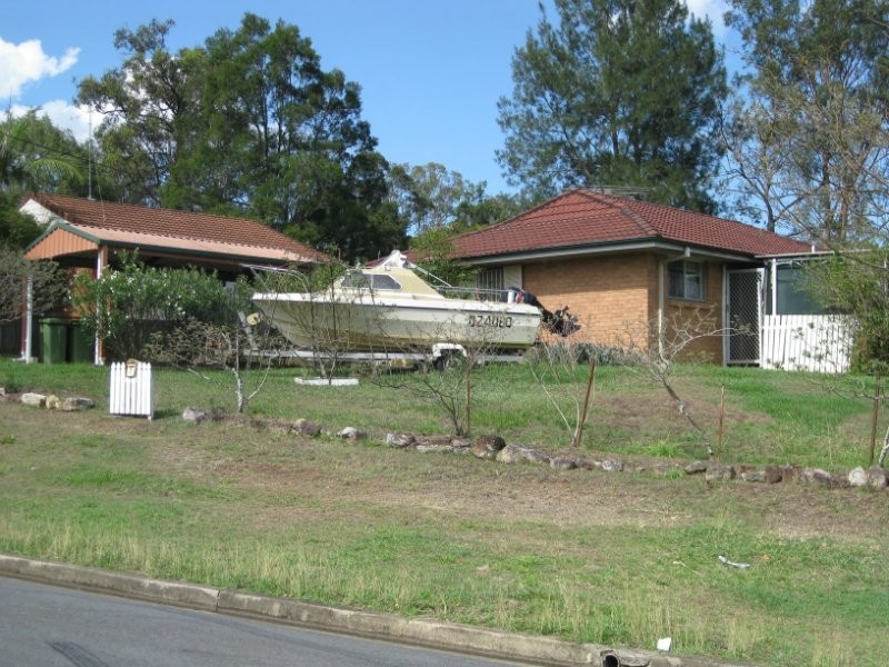 7 Broad Street, Brassall QLD 4305