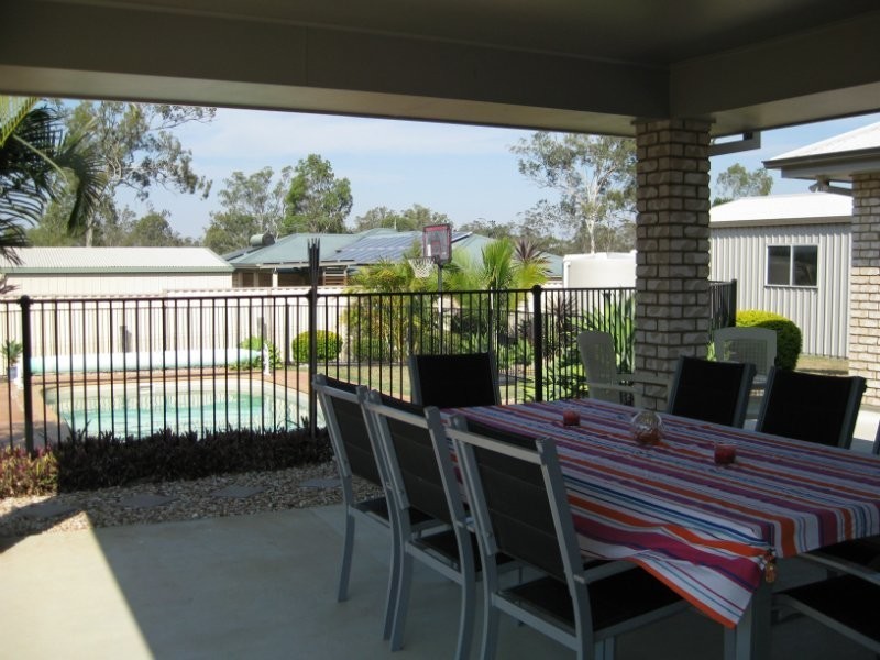 32 Loder Road, Thagoona QLD 4306