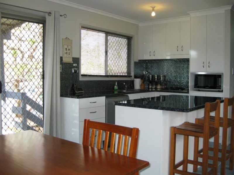 2 Leahy Street, Brassall QLD 4305