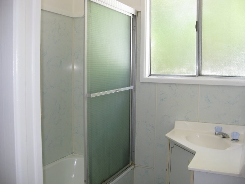 9 Gibbs Street, Churchill QLD 4305