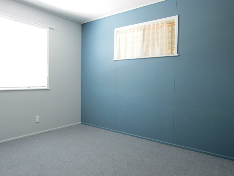 12 Oakhill Street, One Mile QLD 4305