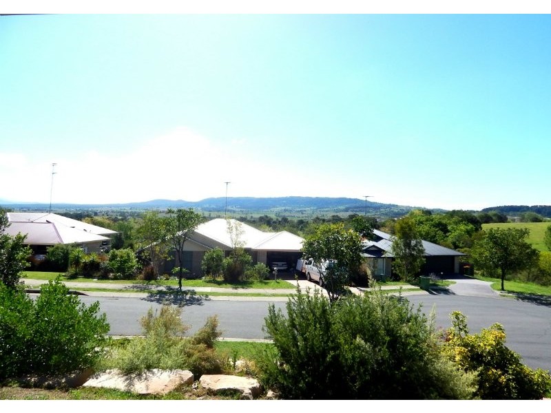 2 Siding Court, Rosewood QLD 4340