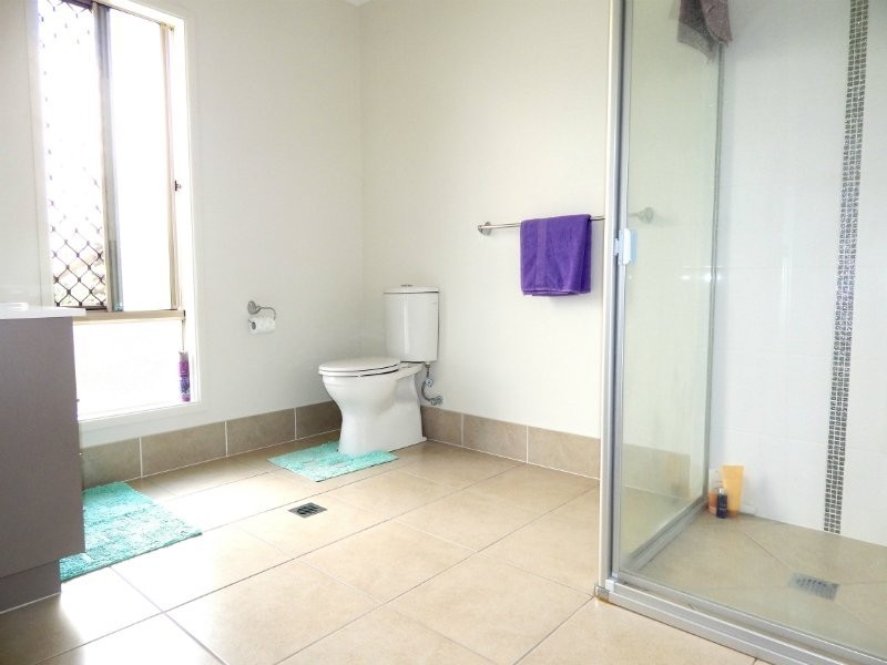 2 Siding Court, Rosewood QLD 4340