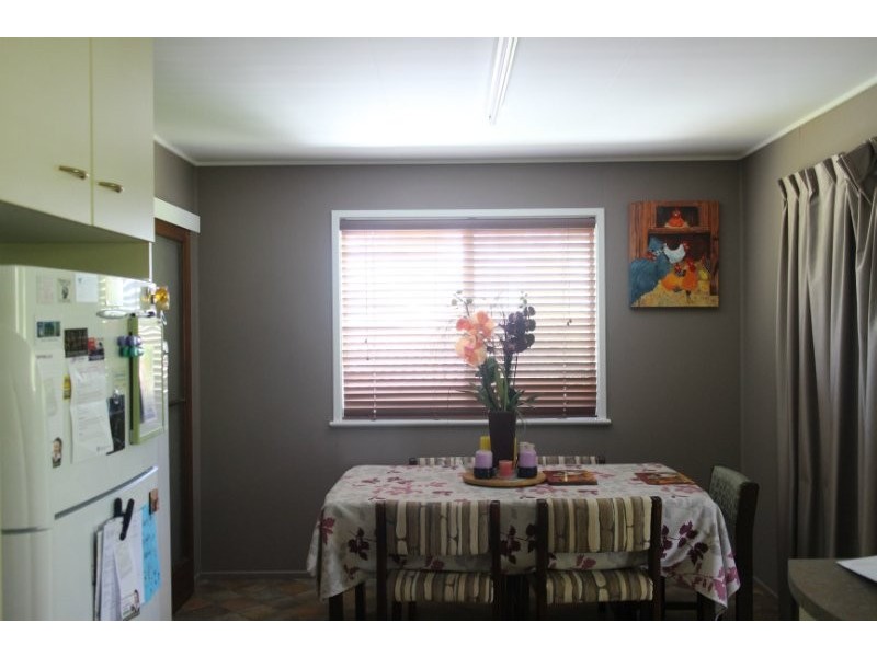 9 O’Keefe Street, Leichhardt QLD 4305