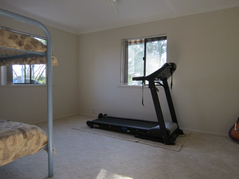 19 Hart Street, Bundamba QLD 4304