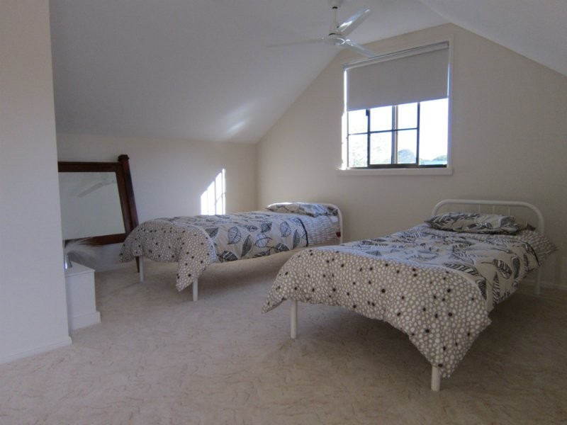 19 Hart Street, Bundamba QLD 4304