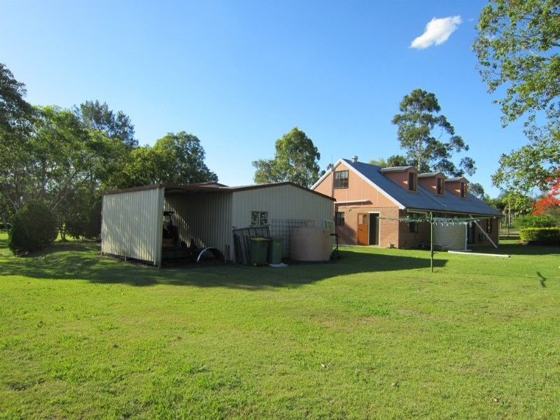 19 Hart Street, Bundamba QLD 4304