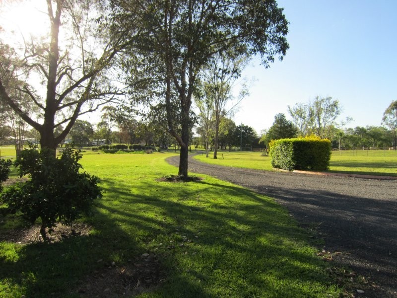 19 Hart Street, Bundamba QLD 4304