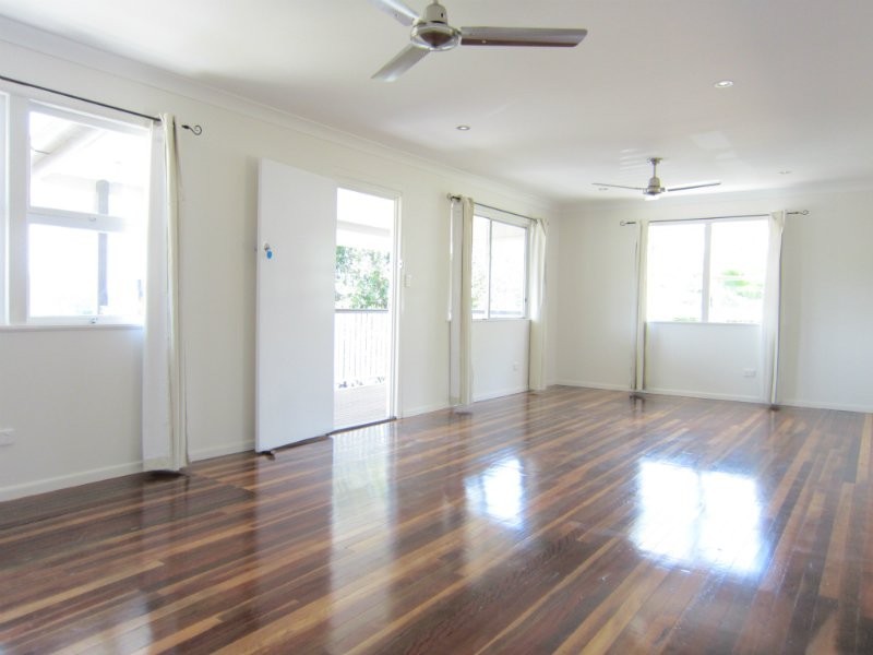 69 Avon Street, Leichhardt QLD 4305