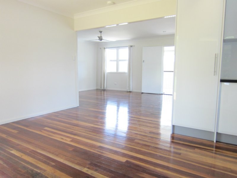 69 Avon Street, Leichhardt QLD 4305