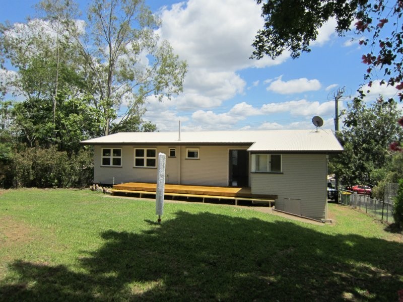 69 Avon Street, Leichhardt QLD 4305