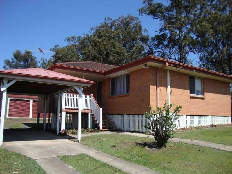 11 Lucas Street, Dinmore QLD 4303