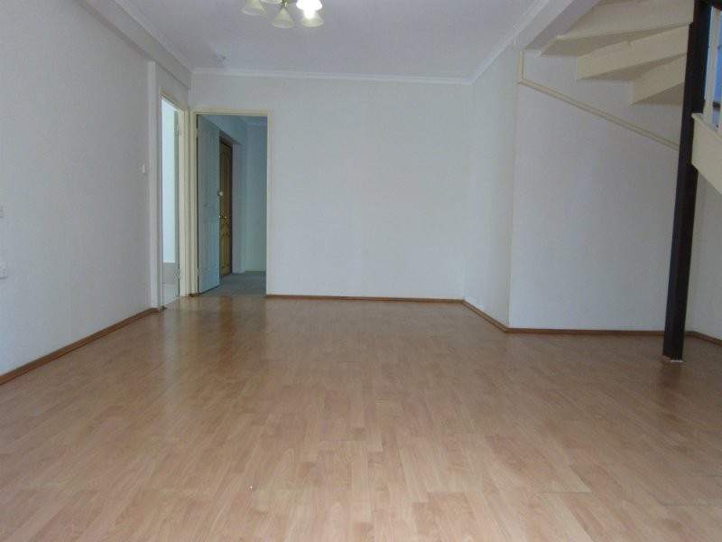 10 McKenzie Street, Bundamba QLD 4304