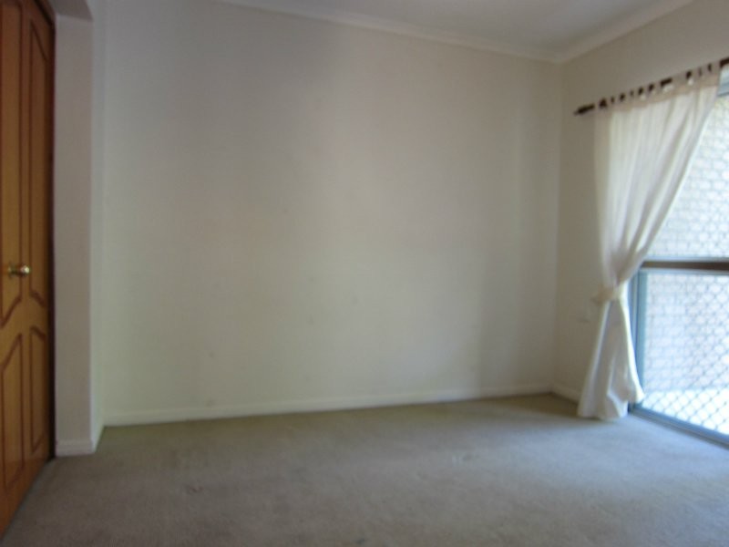 10 McKenzie Street, Bundamba QLD 4304