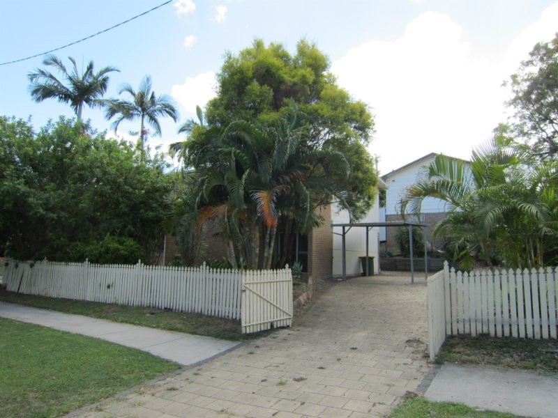 10 McKenzie Street, Bundamba QLD 4304