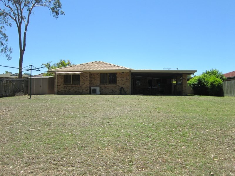 115 Sandalwood Drive, Yamanto QLD 4305