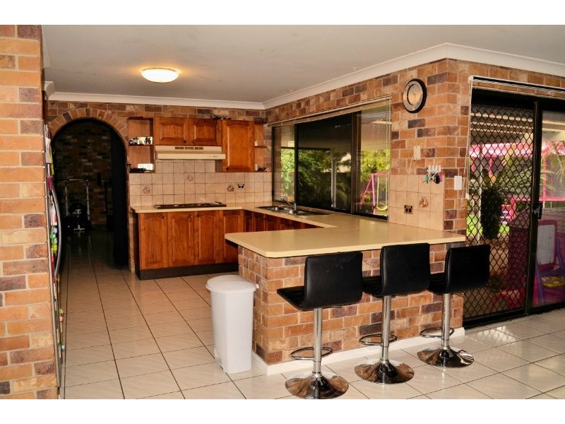 38 Deebing Creek Road, Yamanto QLD 4305