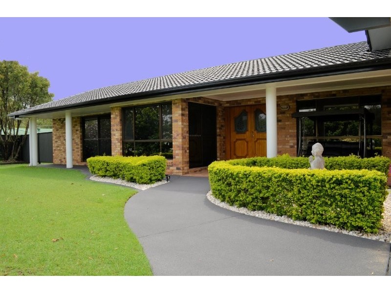 38 Deebing Creek Road, Yamanto QLD 4305