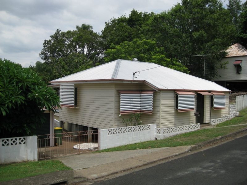 67 Pine Street, North Ipswich QLD 4305