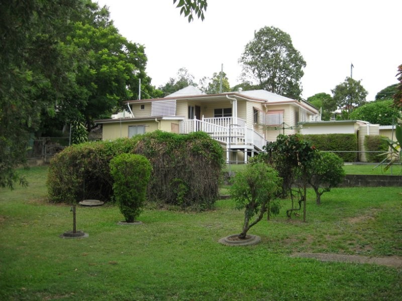 67 Pine Street, North Ipswich QLD 4305