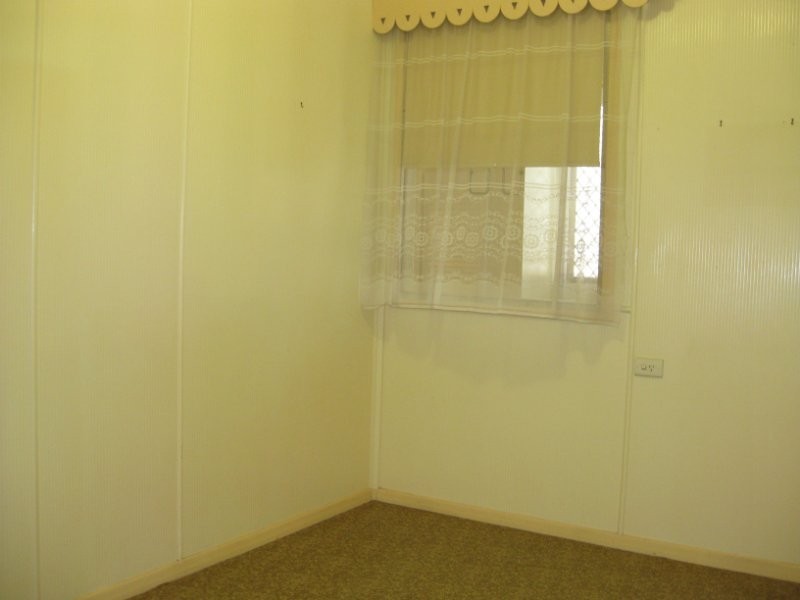 67 Pine Street, North Ipswich QLD 4305