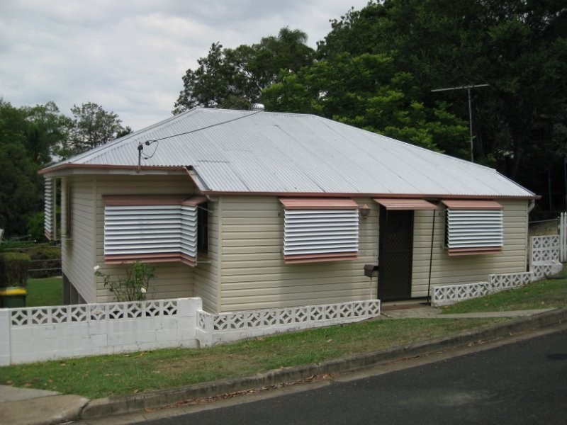 67 Pine Street, North Ipswich QLD 4305