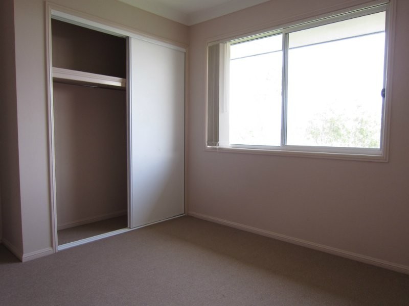 19 Lagoona Court, Churchill QLD 4305