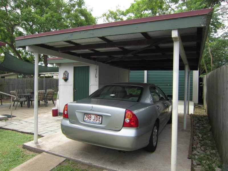 16 Coleman Street, Leichhardt QLD 4305