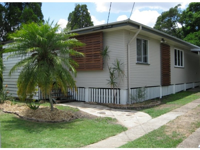 156 Whitehill Road, Raceview QLD 4305