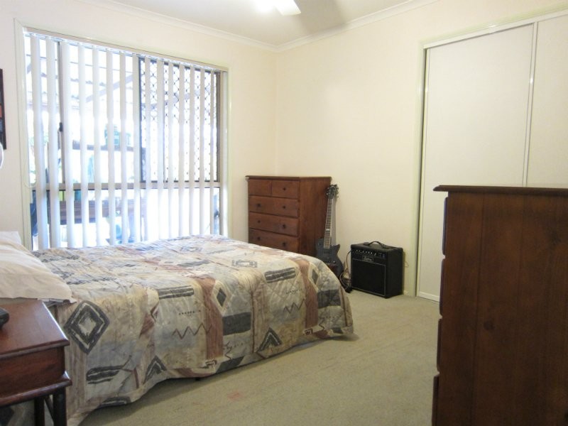 40 Jonquil Circuit, Flinders View QLD 4305