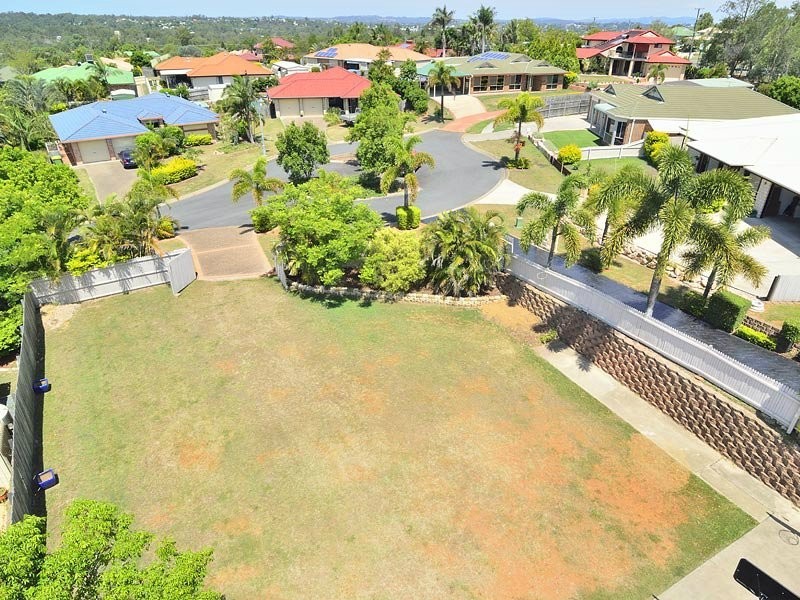 15 Calverton Court, Brassall QLD 4305