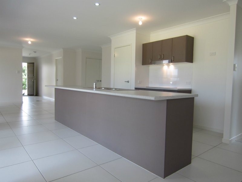 45 Noonans Lane, Peak Crossing QLD 4306