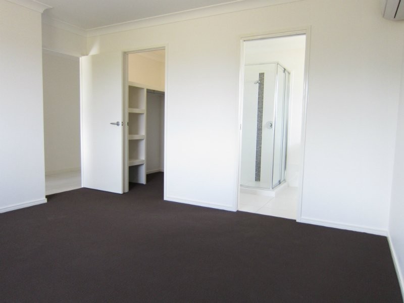 45 Noonans Lane, Peak Crossing QLD 4306