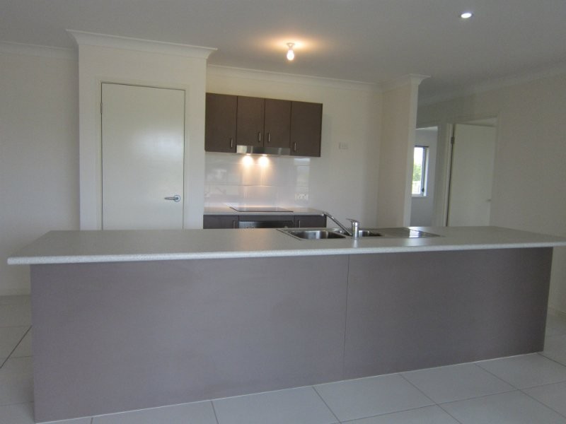 45 Noonans Lane, Peak Crossing QLD 4306