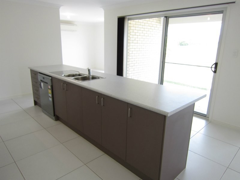 45 Noonans Lane, Peak Crossing QLD 4306